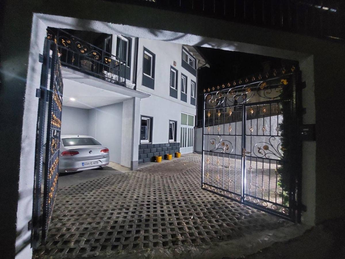 Como A Casa Apartments - Free Parking Сараєво Екстер'єр фото