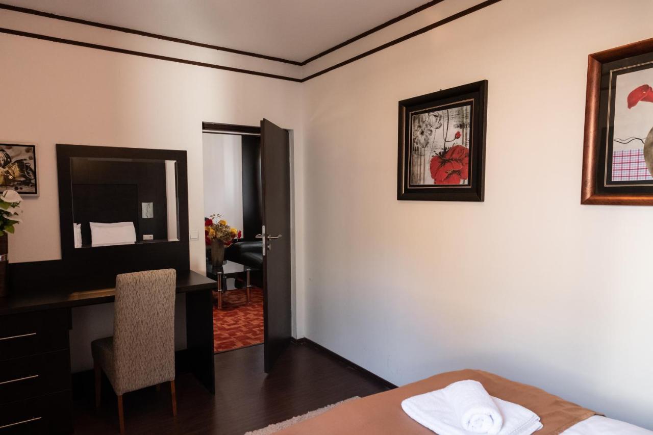 Como A Casa Apartments - Free Parking Сараєво Екстер'єр фото
