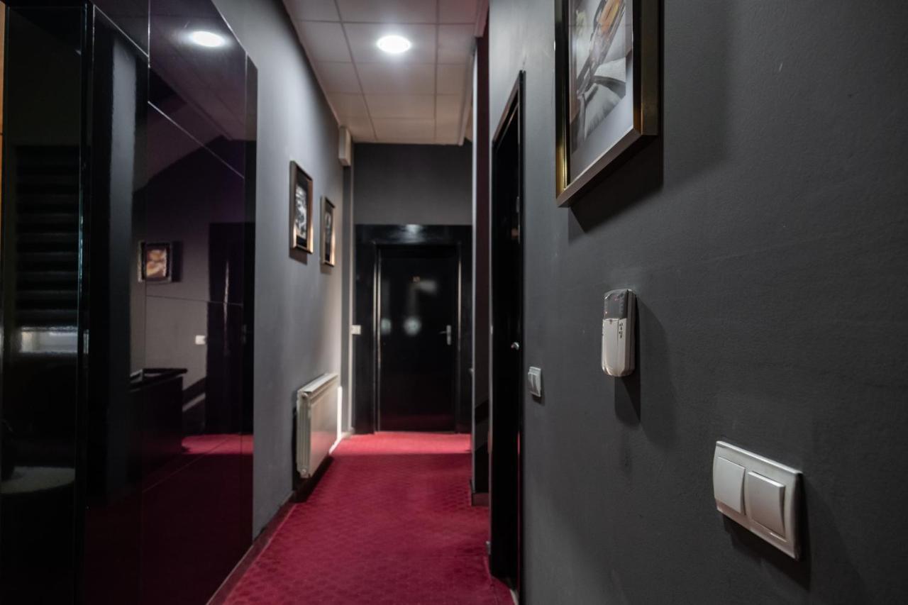 Como A Casa Apartments - Free Parking Сараєво Екстер'єр фото