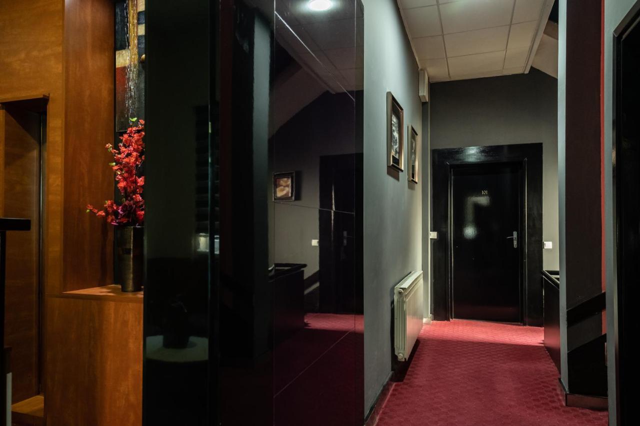 Como A Casa Apartments - Free Parking Сараєво Екстер'єр фото